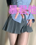 暴君他有读心术,每天晚上在我怀里要亲亲