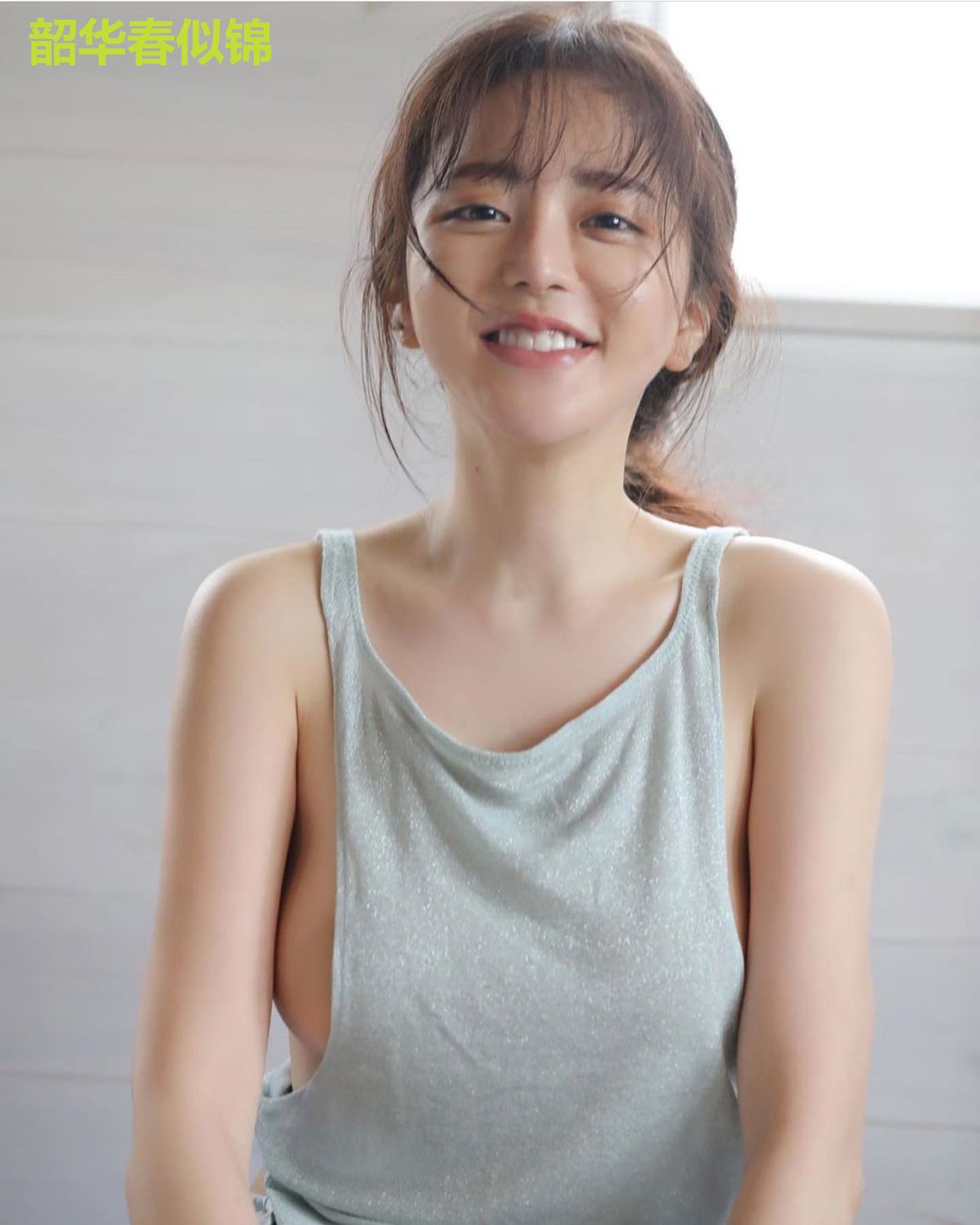 韶华春似锦